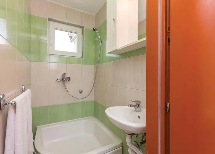 Four-bedroom In Дом отдыха *