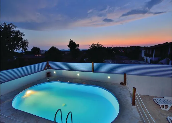 Дом отдыха Four-bedroom In