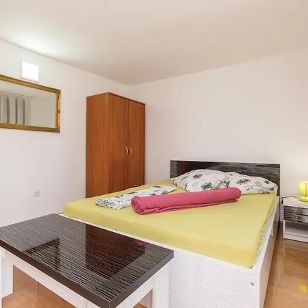 Four-bedroom In * Pakoštane