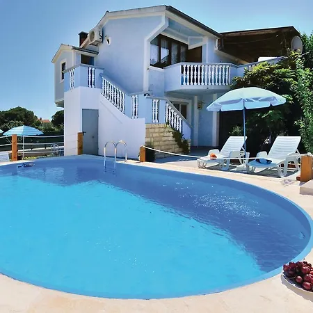 Hébergement de vacances Cozy In With Kitchen *