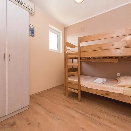 Four-bedroom In * Pakoštane