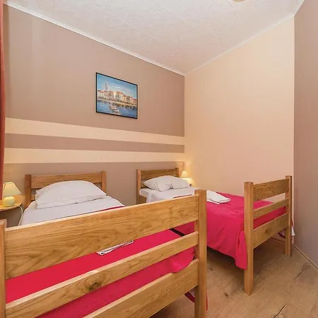 Prázdninový dům Four-bedroom In *
