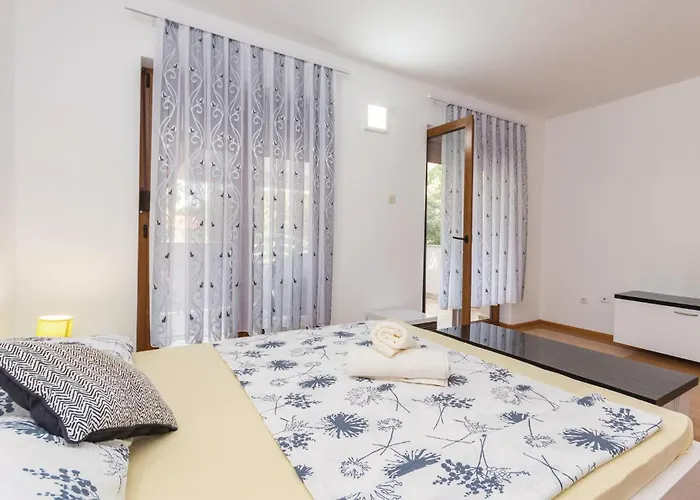 Four-bedroom In Casa de Férias Pakoštane